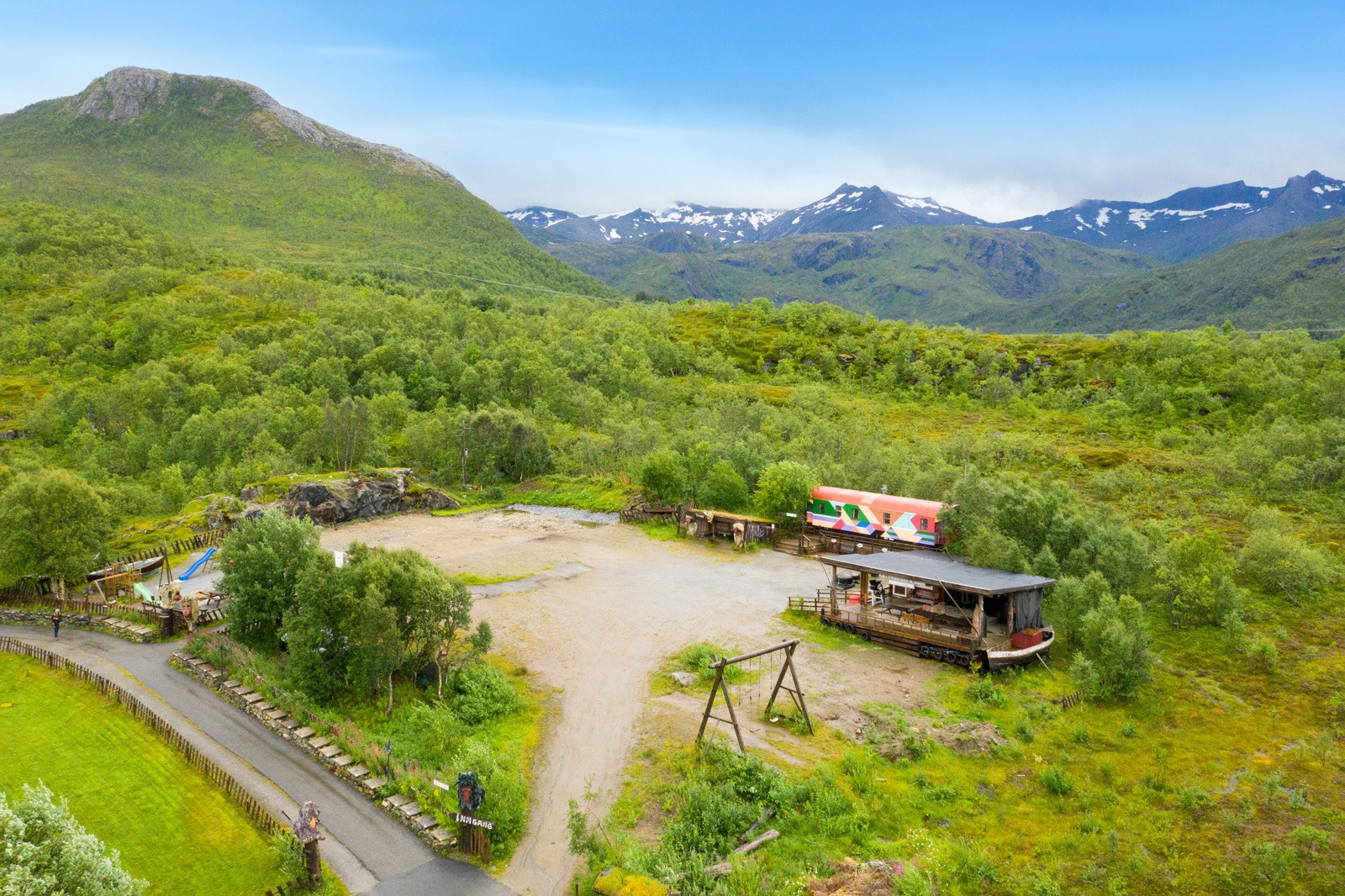 Ta kontakt med megler for å avtale visning