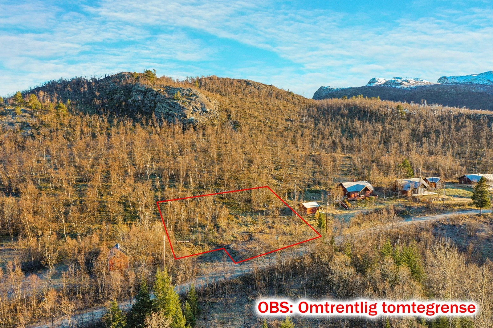 Stor hyttetomt med vakker belliggenhet på ca. 1 330 kvm Galleribilde