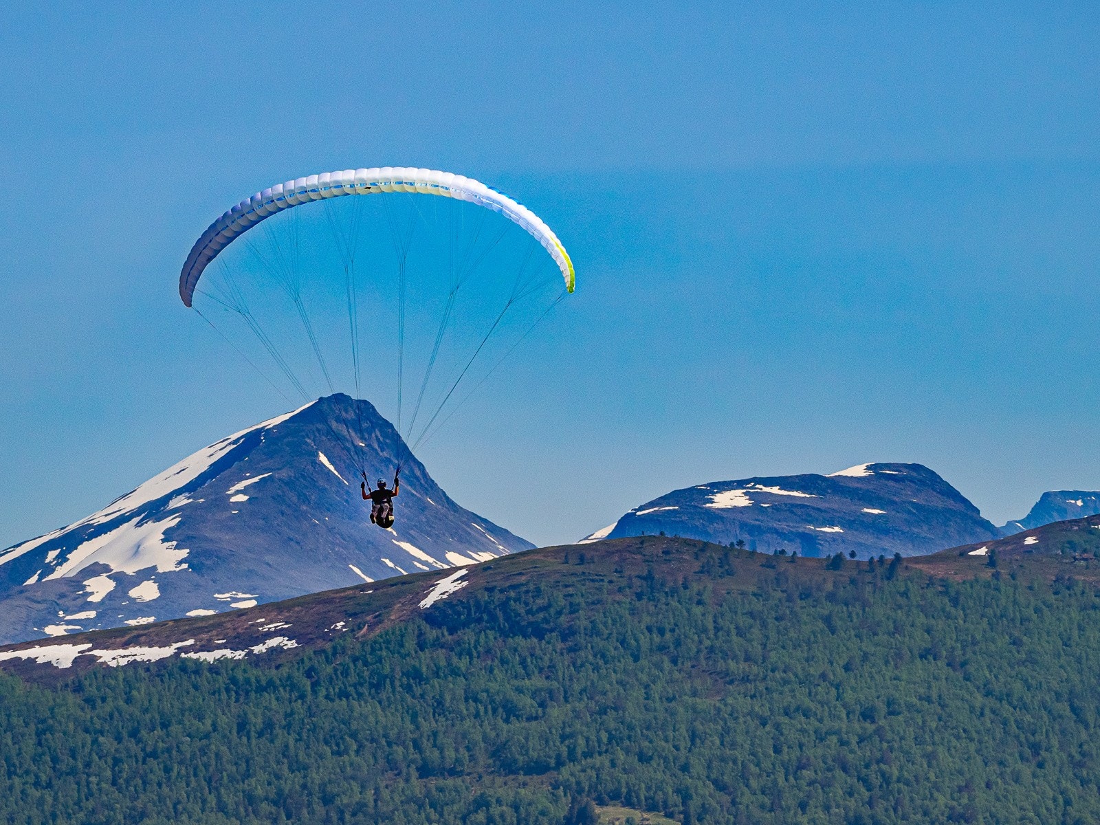 Strandafjellet -et eldorado for friluftsaktiviteter Galleribilde