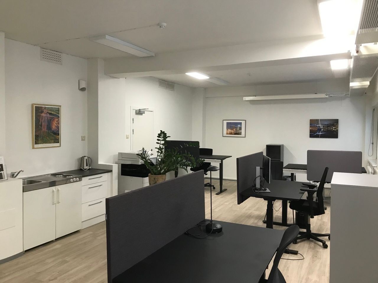 796_1586216137.jpg Galleribilde