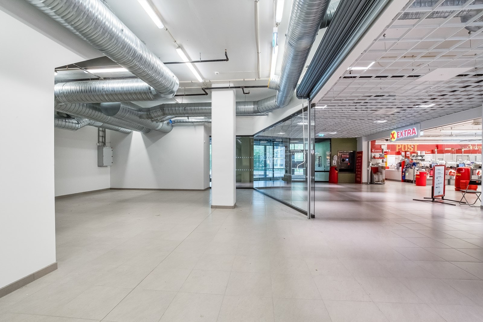 Ledig areal mot Coop Extra. Galleribilde
