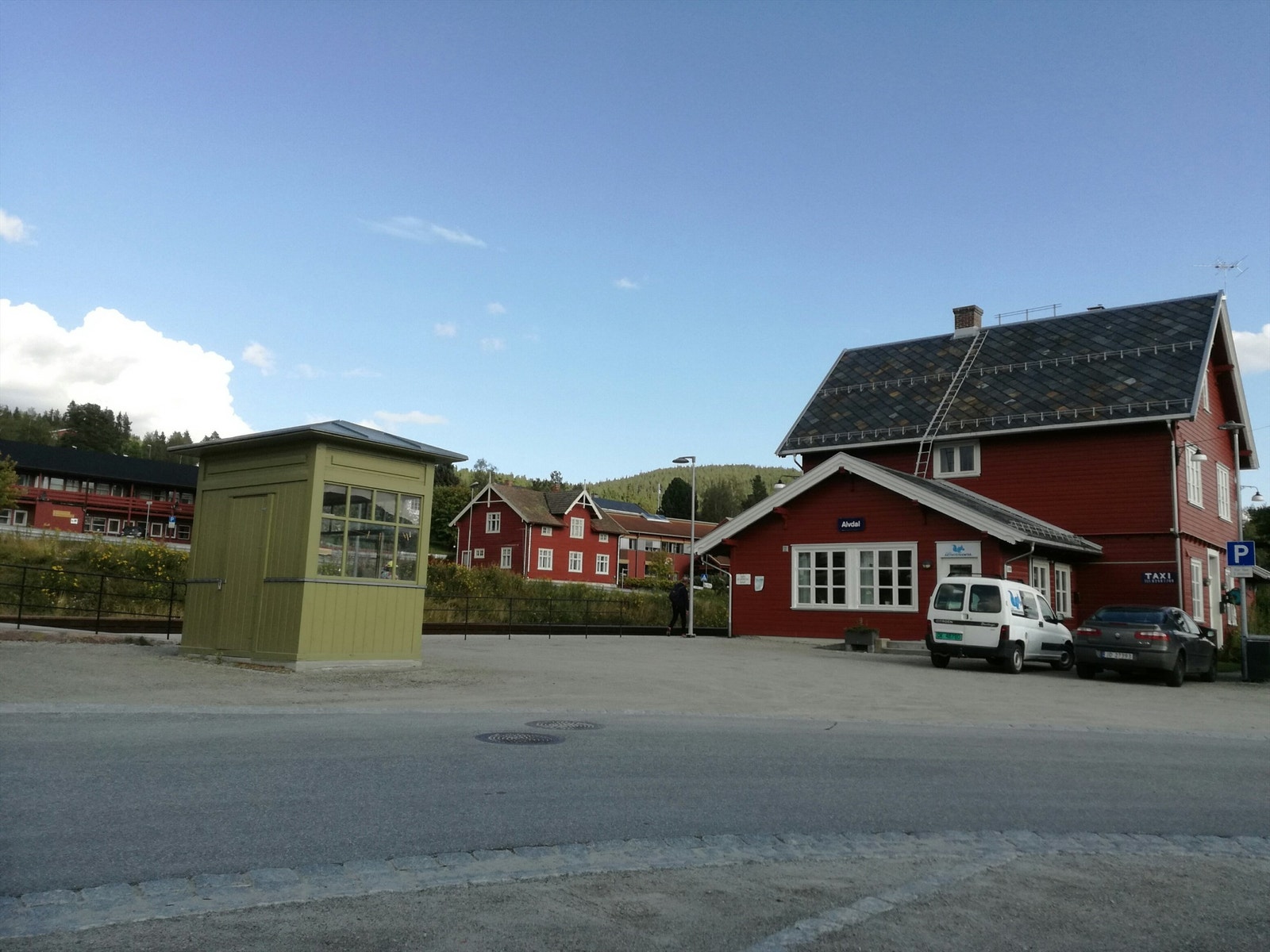 Jenssenhuset sett fra Alvdal stasjon Galleribilde