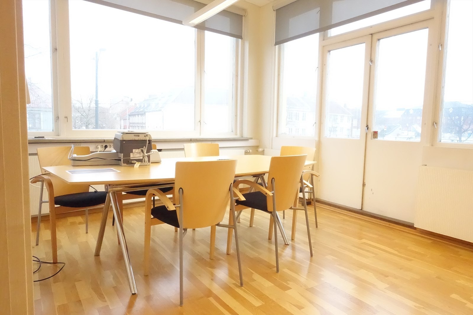 Lyst møterom Galleribilde