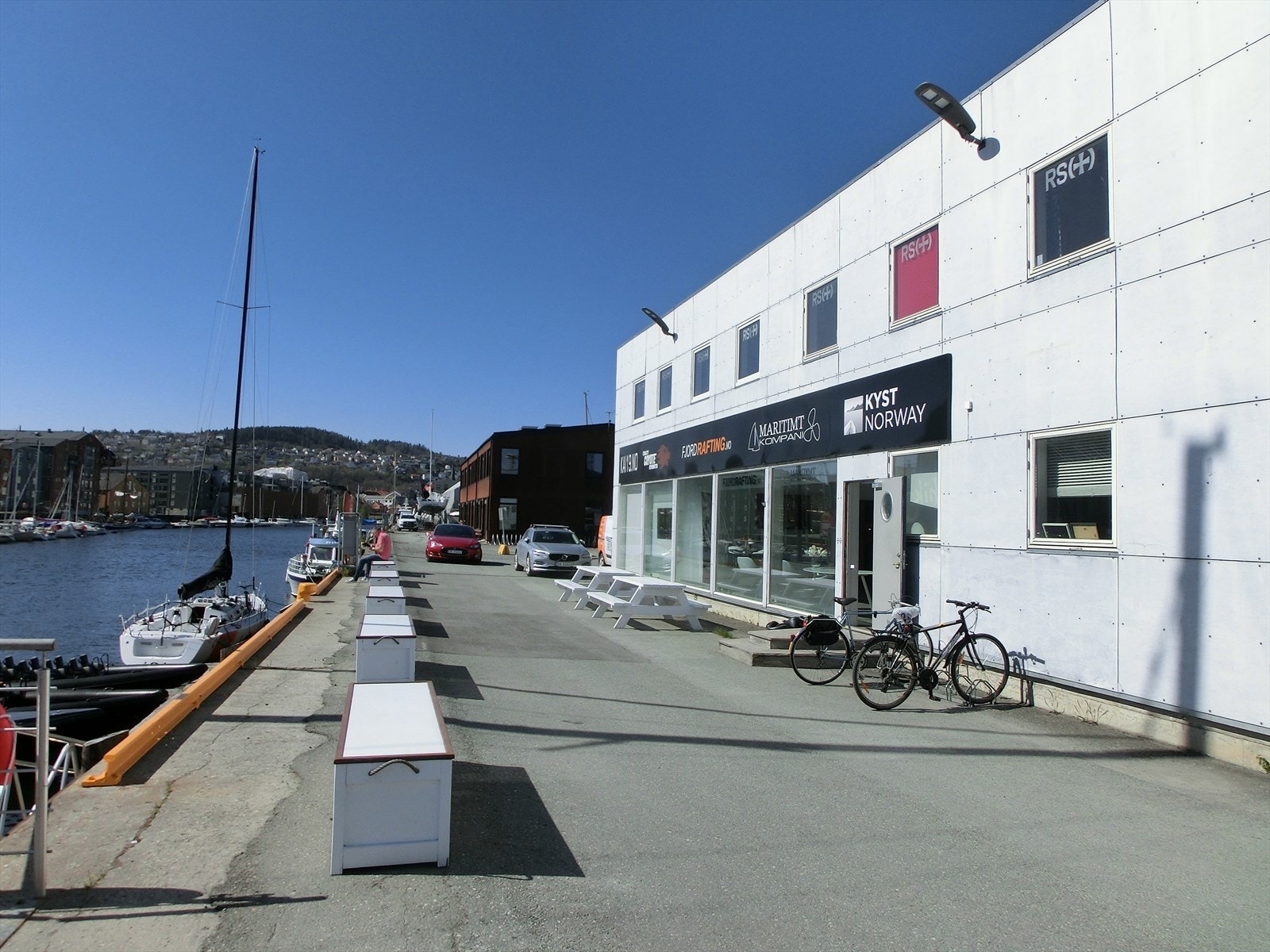 Uteareal. Galleribilde