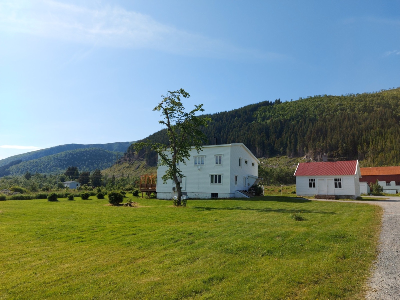 Fra anlegget er det kort vei til cruise- og hurtigruteanløp i Sortland og Risøyhamn Galleribilde