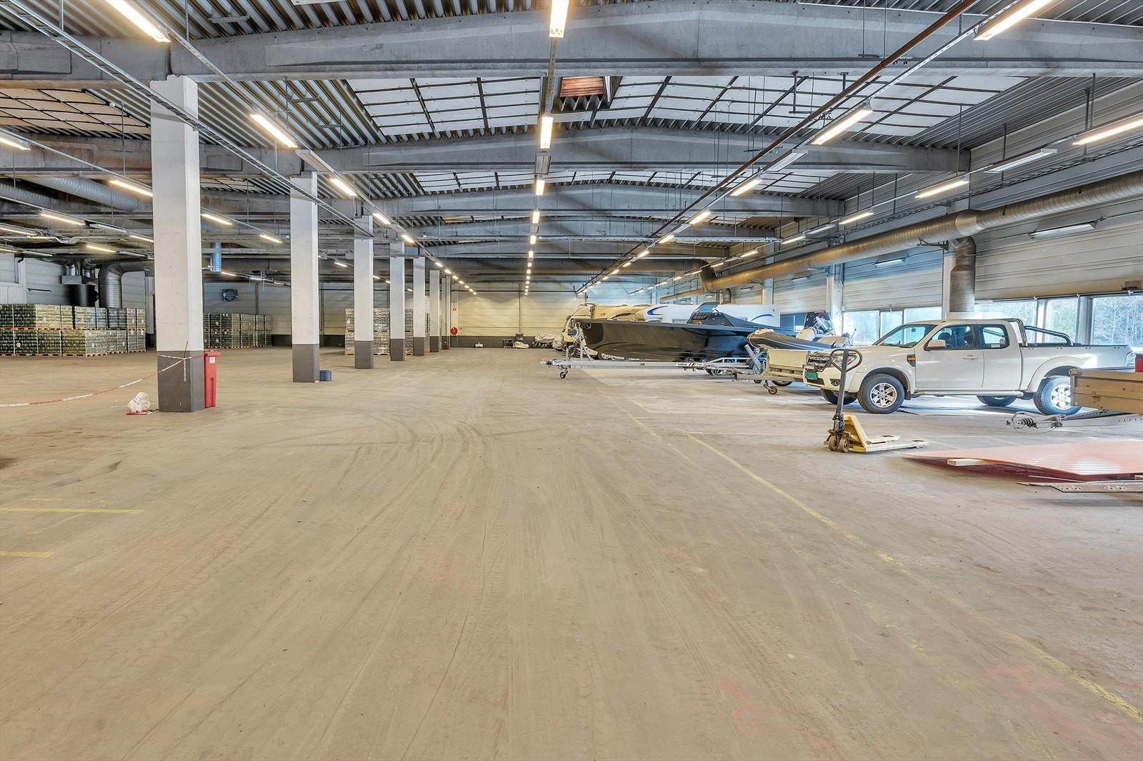 Lager-/produksjonshall Galleribilde