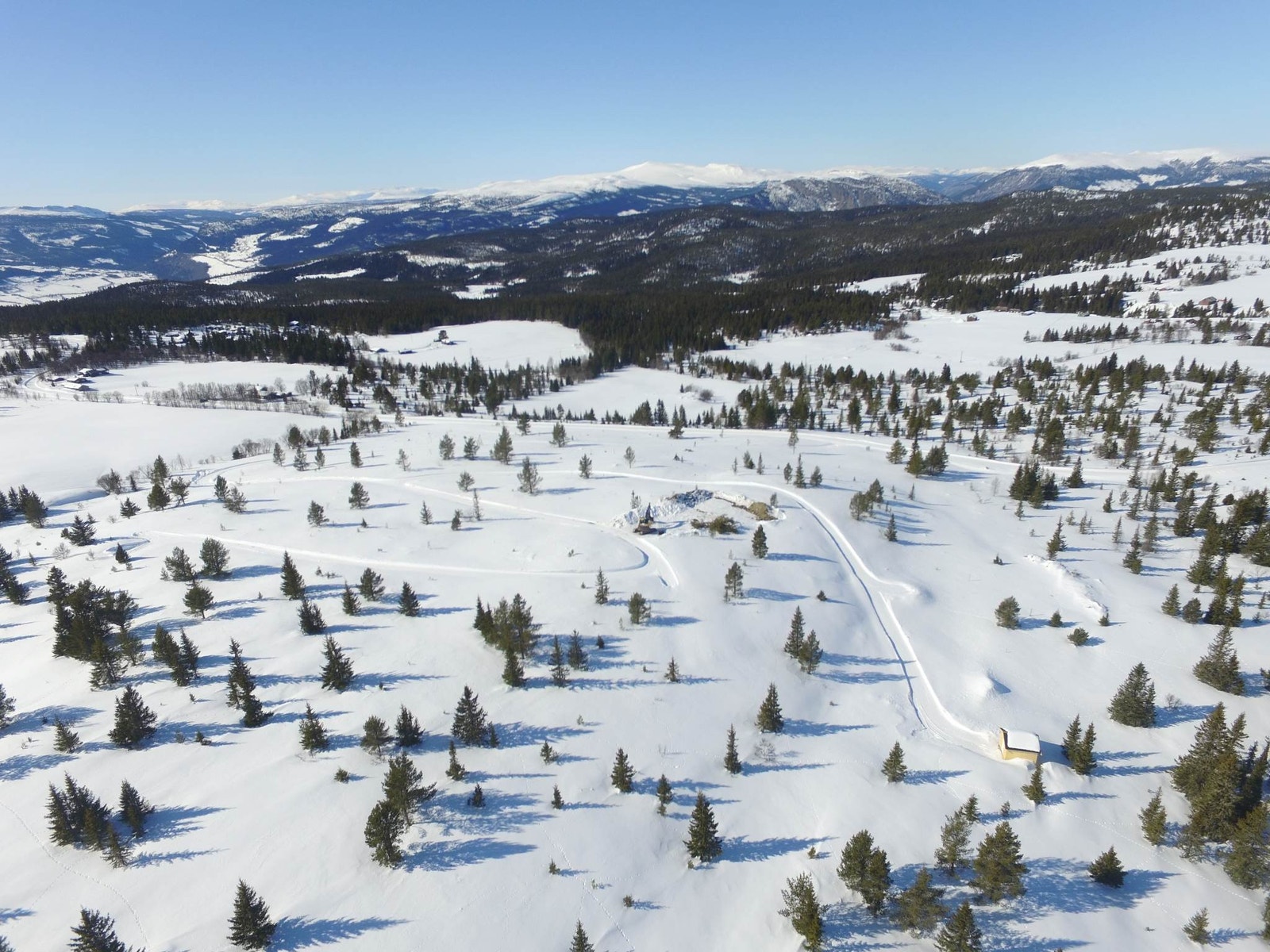 Midtstulen vinterstid fra nordøst Galleribilde