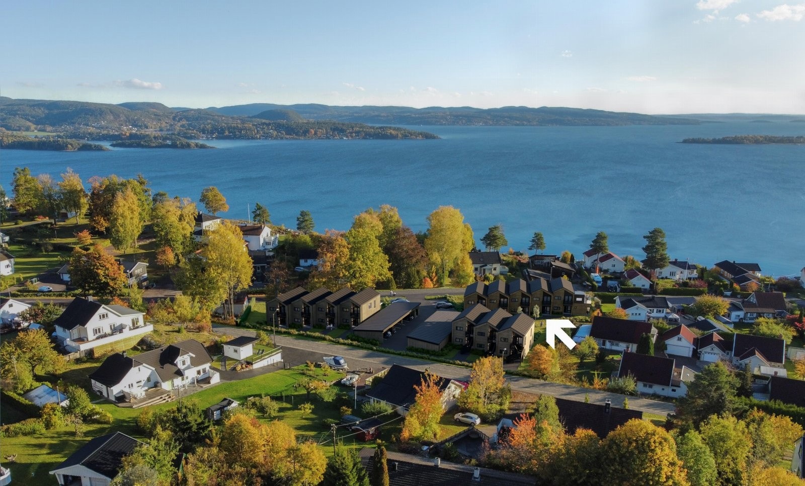 I vakre familievennlige og sentrale omgivelser like utenfor Holmestrand sentrum bygges det nå flere nye boliger Galleribilde
