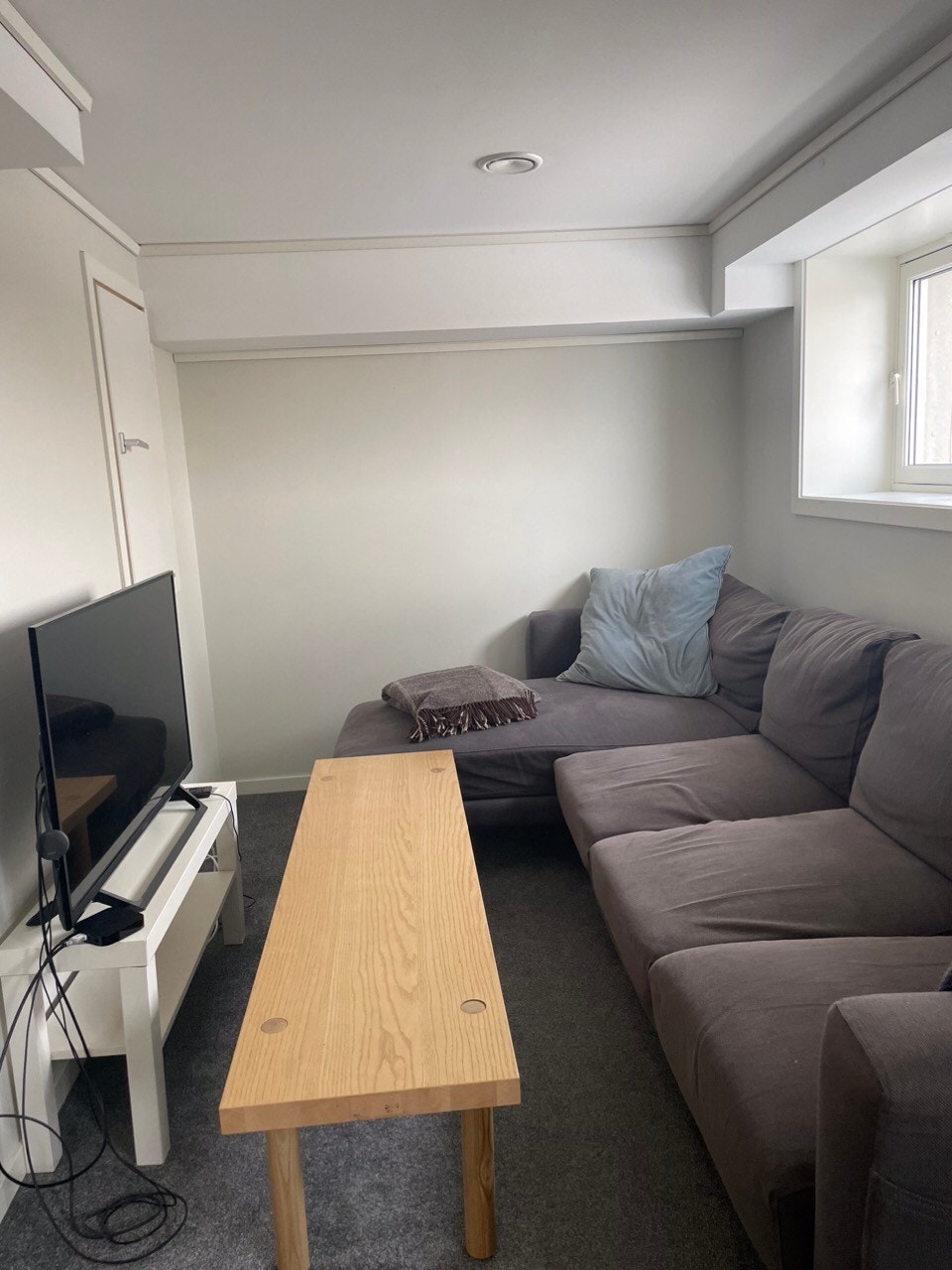 felles oppholdsrom 25 km2 Galleribilde