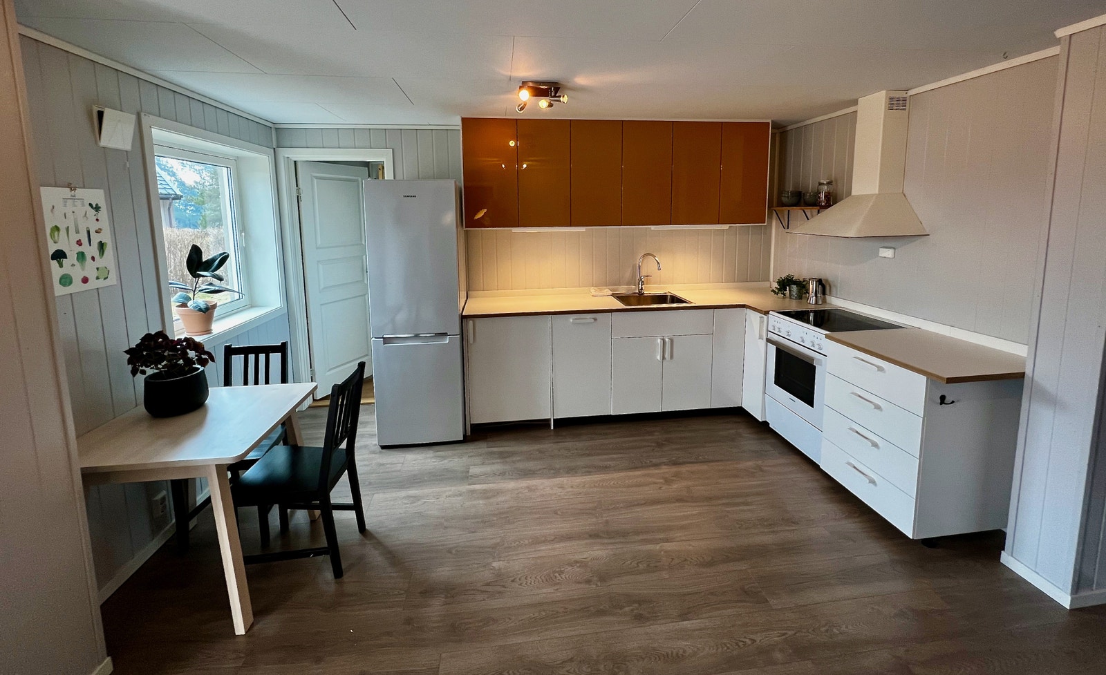 Kjøkken og stue Galleribilde