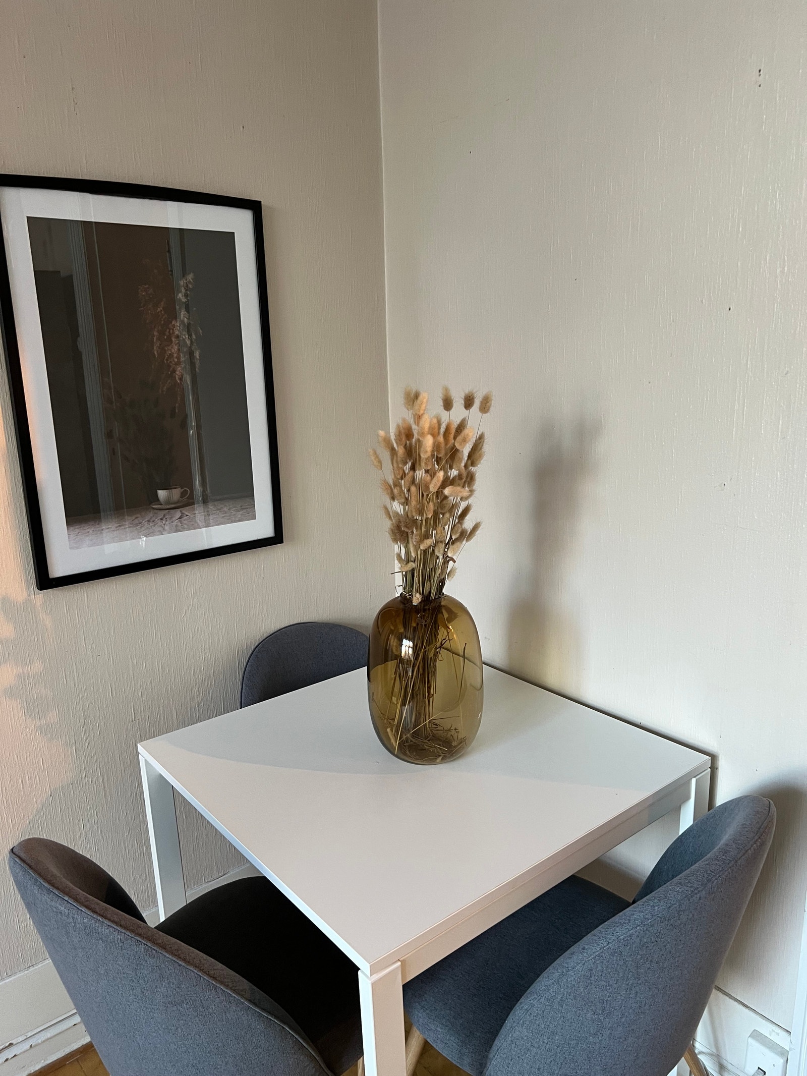 Plass til spisebord i stuen. Galleribilde