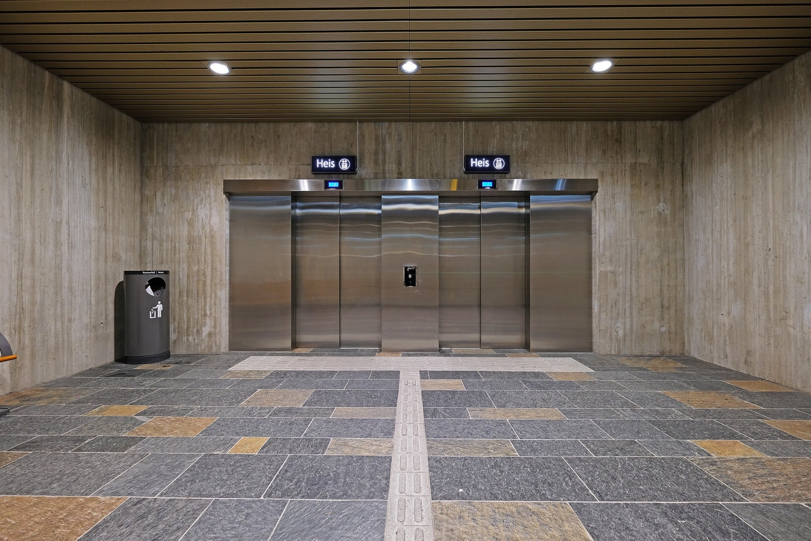 Roveheisen Galleribilde