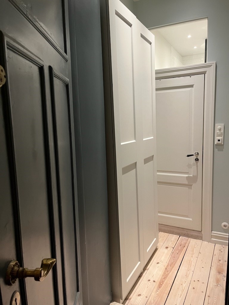 Inngangsdør Galleribilde