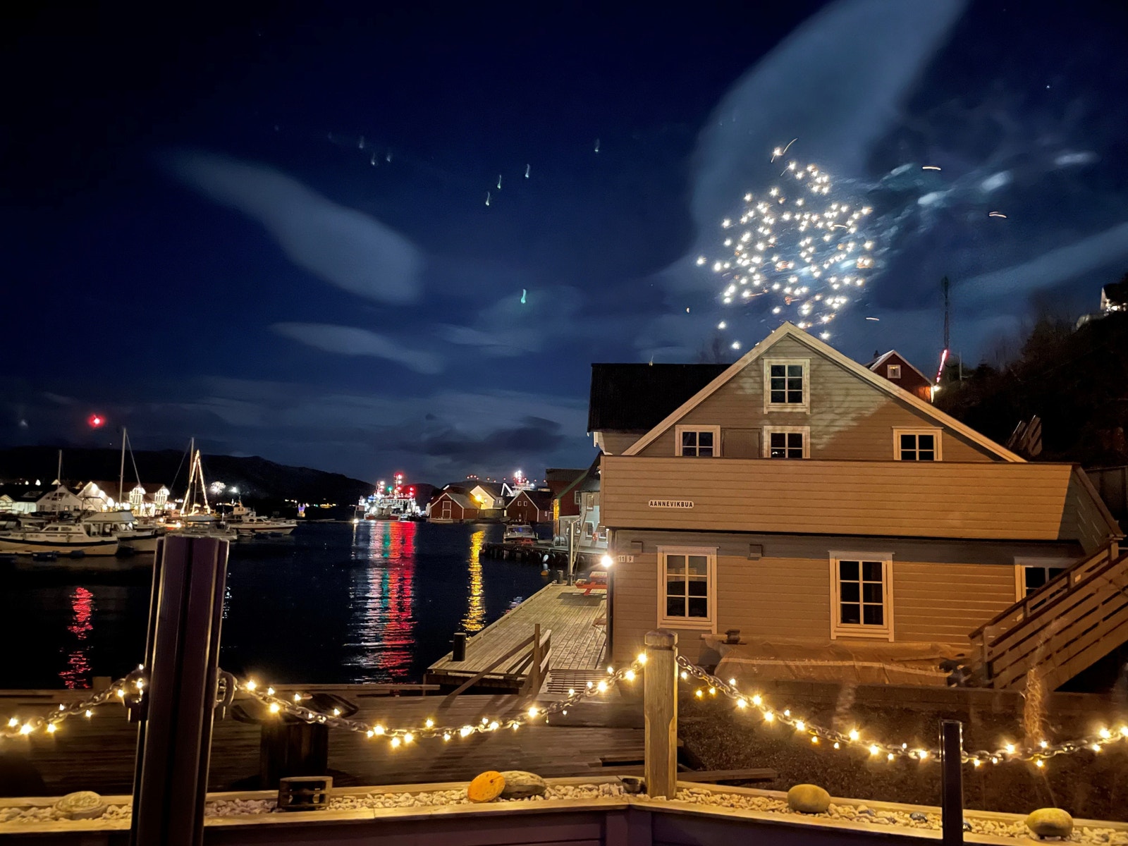 Nyttårsfeiring i Kalvåg Galleribilde