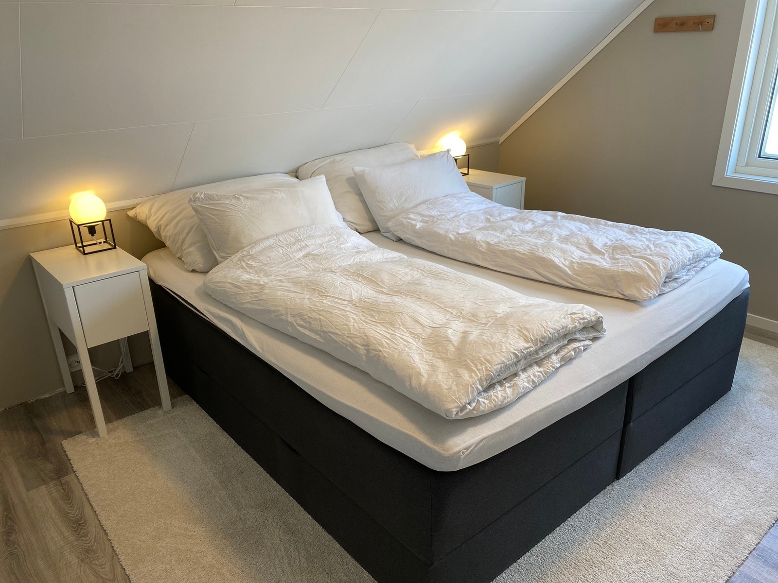 Soverom 1 i 2 etg. (180cm) Galleribilde