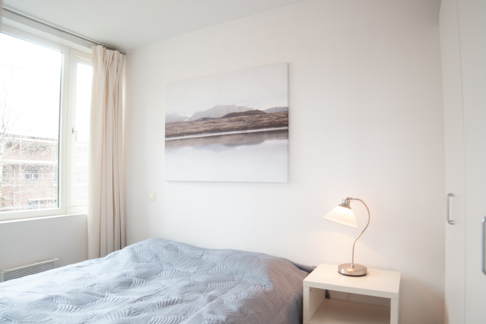 Soverom med dobbeltseng Galleribilde
