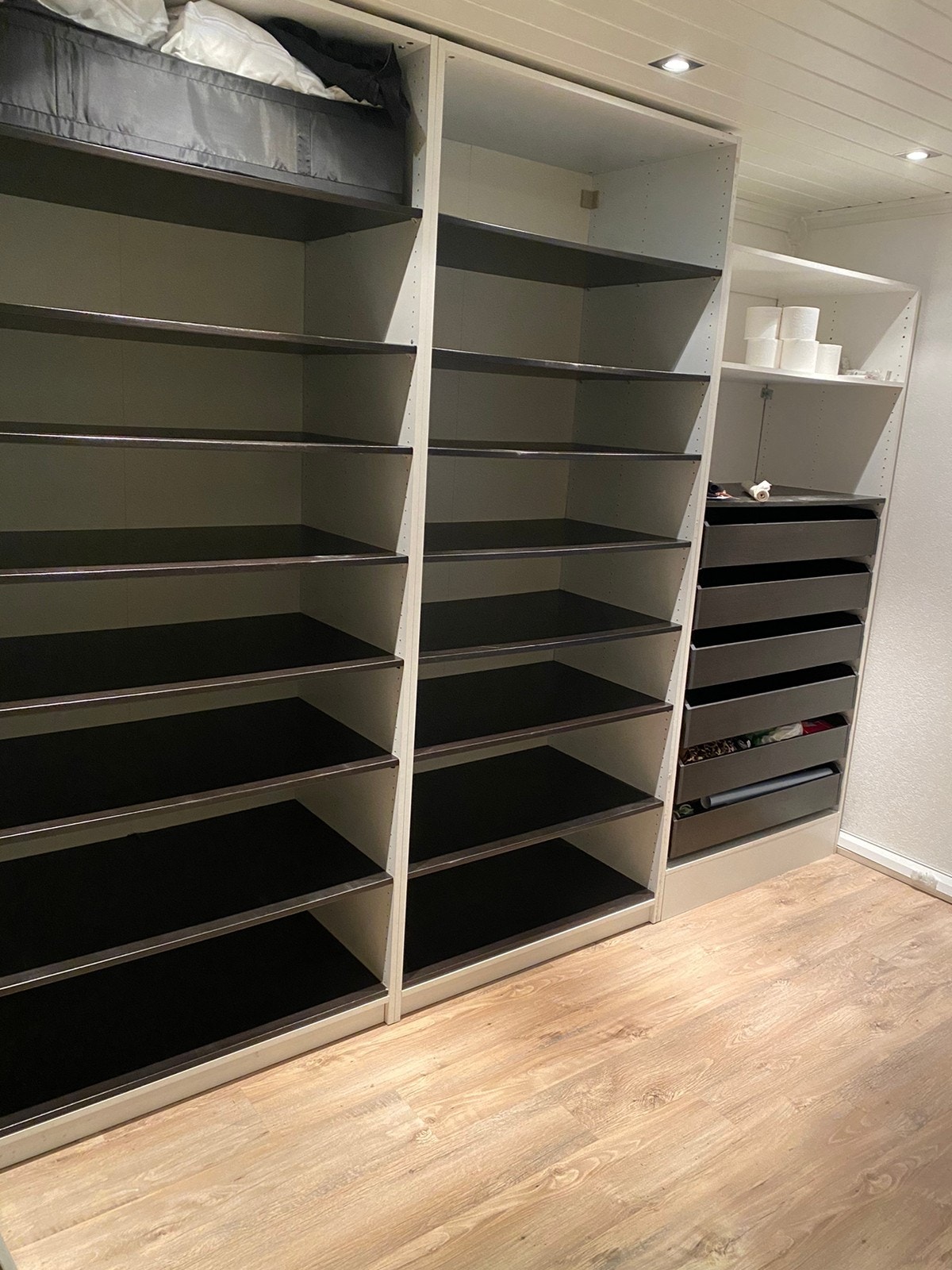 2. etg: Innredet walkin closet. Evt soverom nr 5. Galleribilde