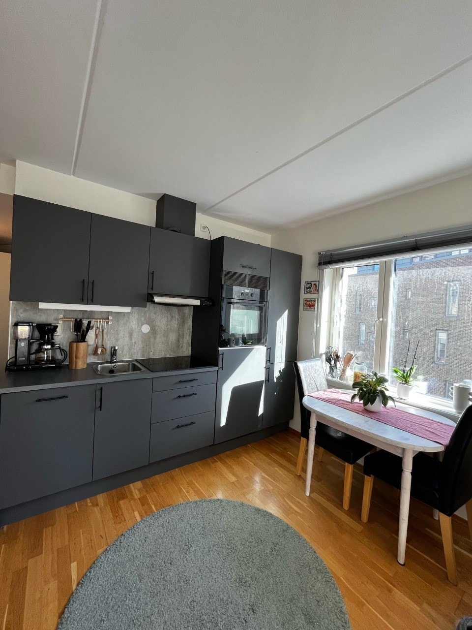 Stue/kjøkken Galleribilde