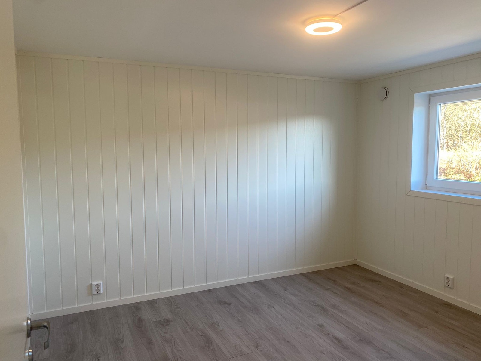 Utsnitt av stort Soverom 1 Galleribilde