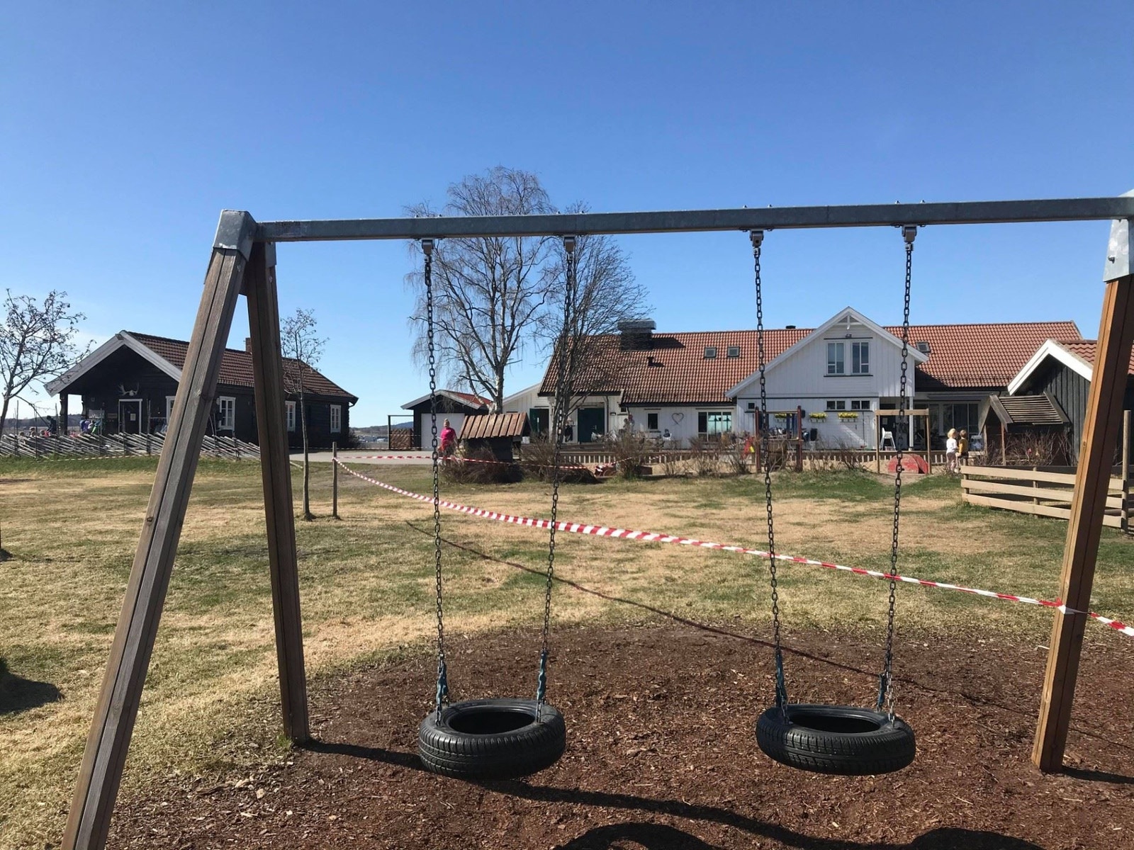 Gangavstand til Flekkenga Natur- og Gårdsbarnehage. Galleribilde