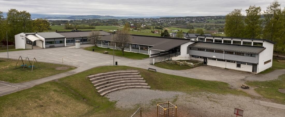 Gangavstand til Ingeberg skole. Galleribilde
