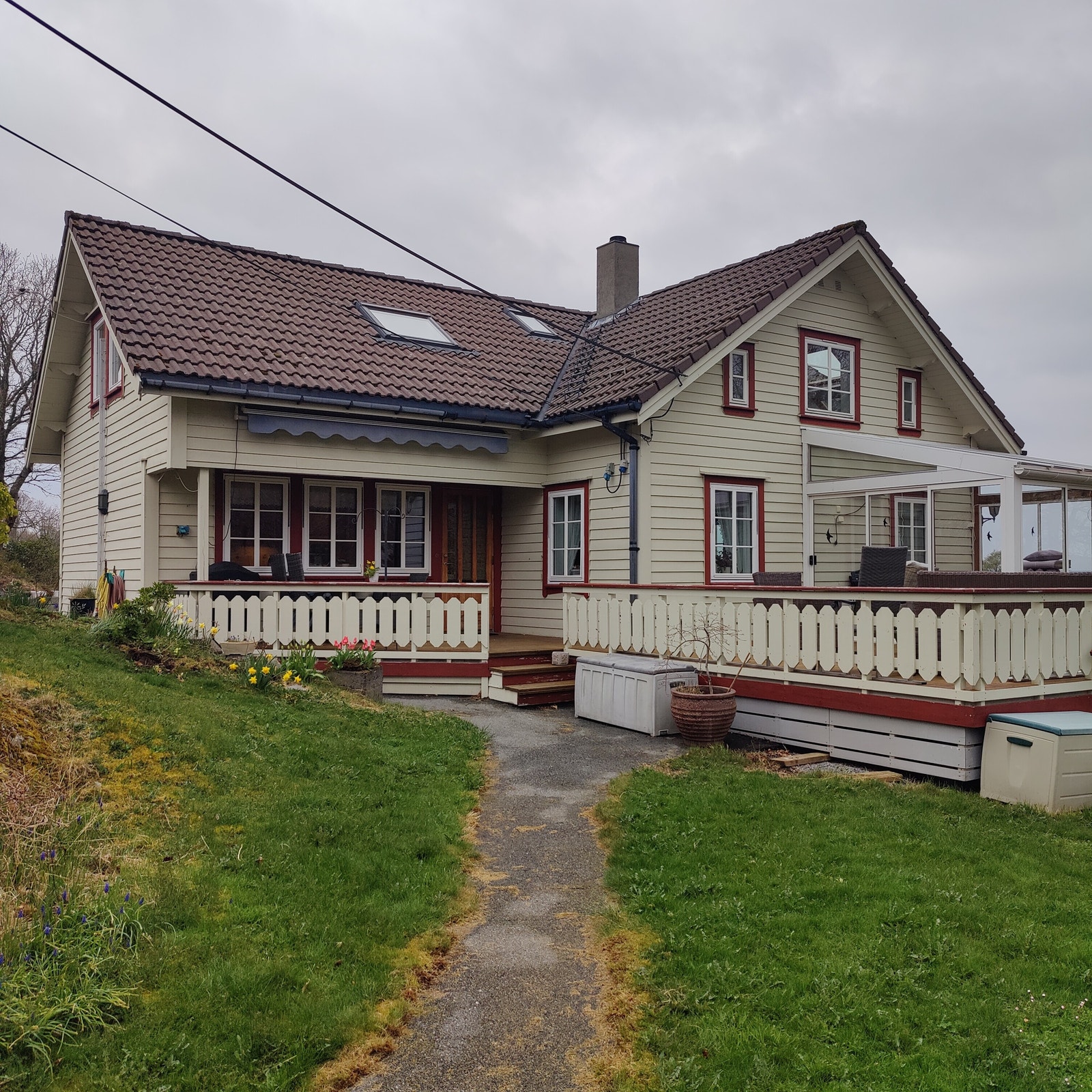 Kjøkkeninngang fra terasse Galleribilde