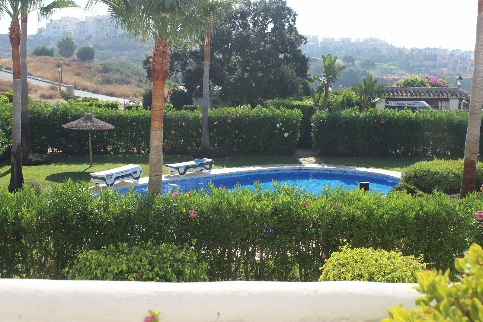 Uteområdet/hagen Galleribilde