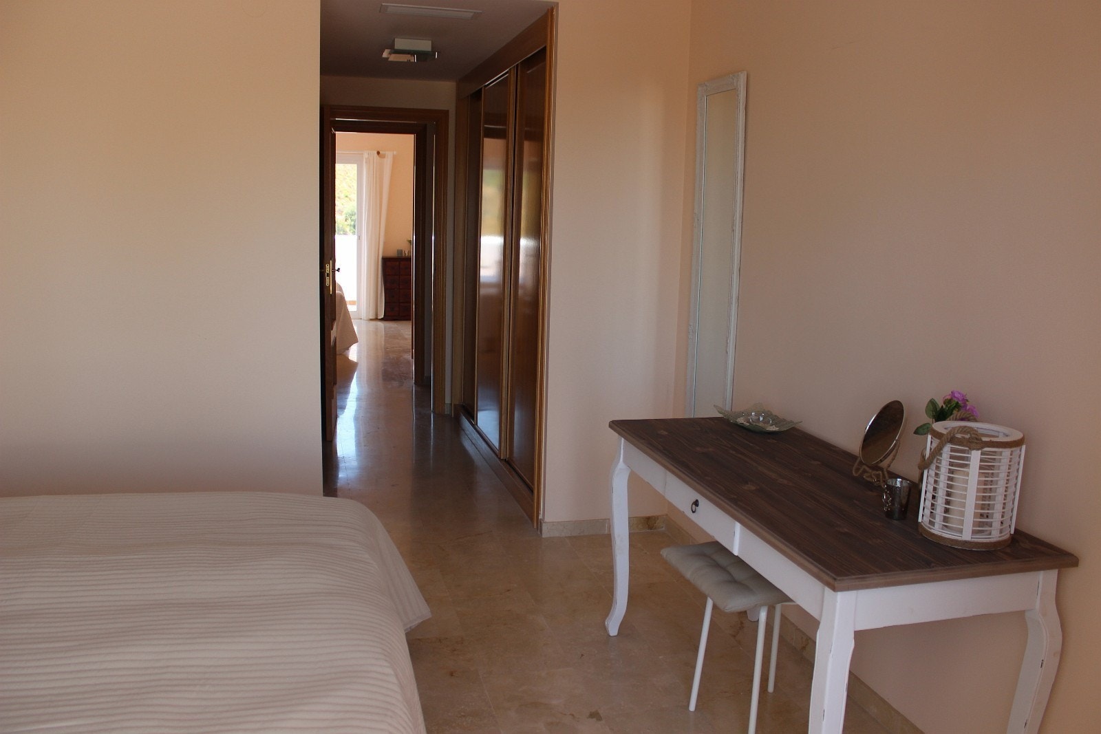 Master bedroom Galleribilde