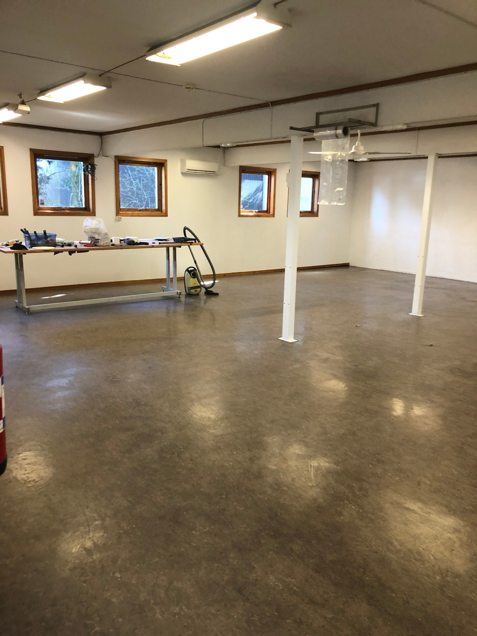 Lagerrom Galleribilde