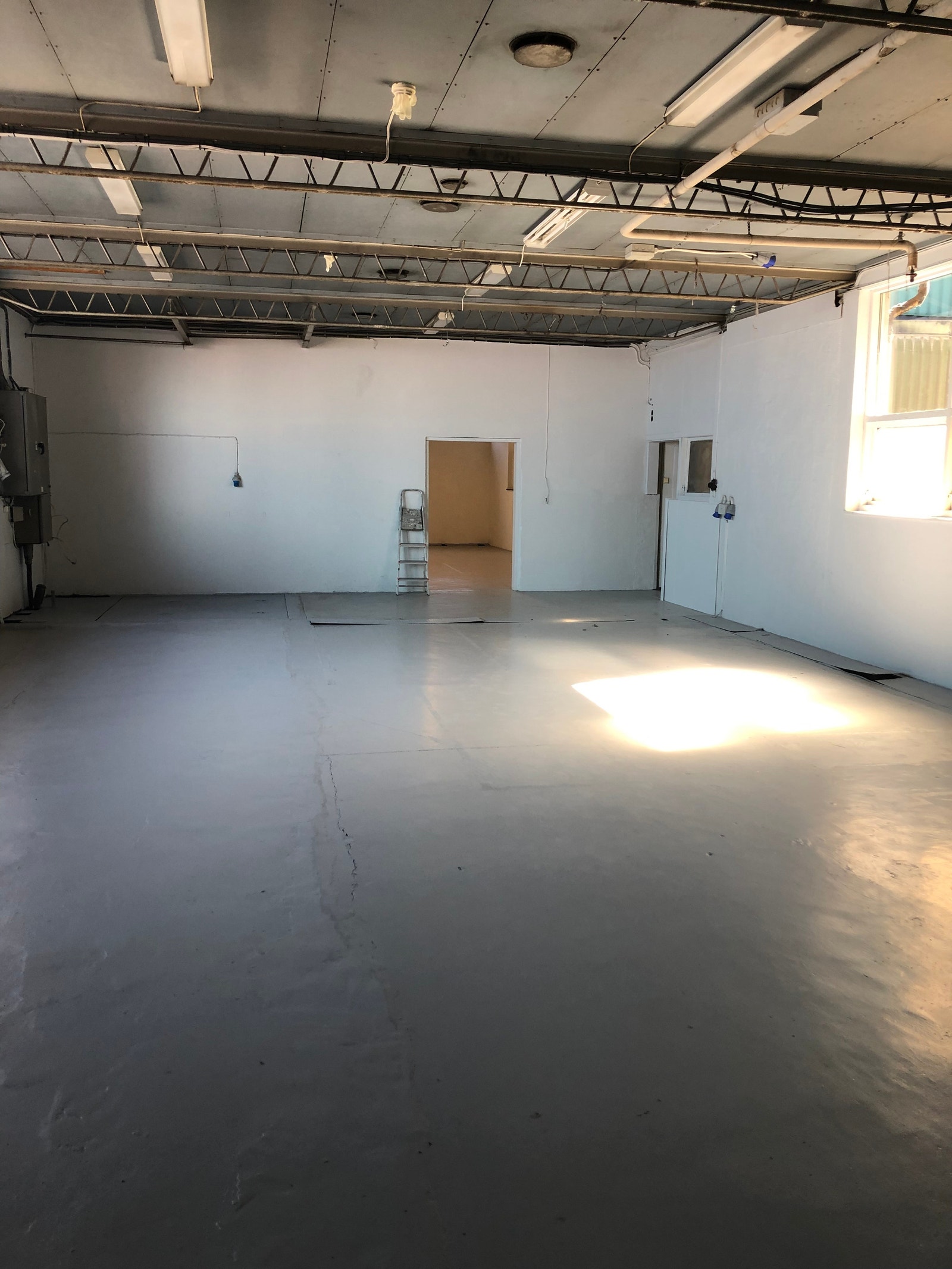 Lagerrom Galleribilde