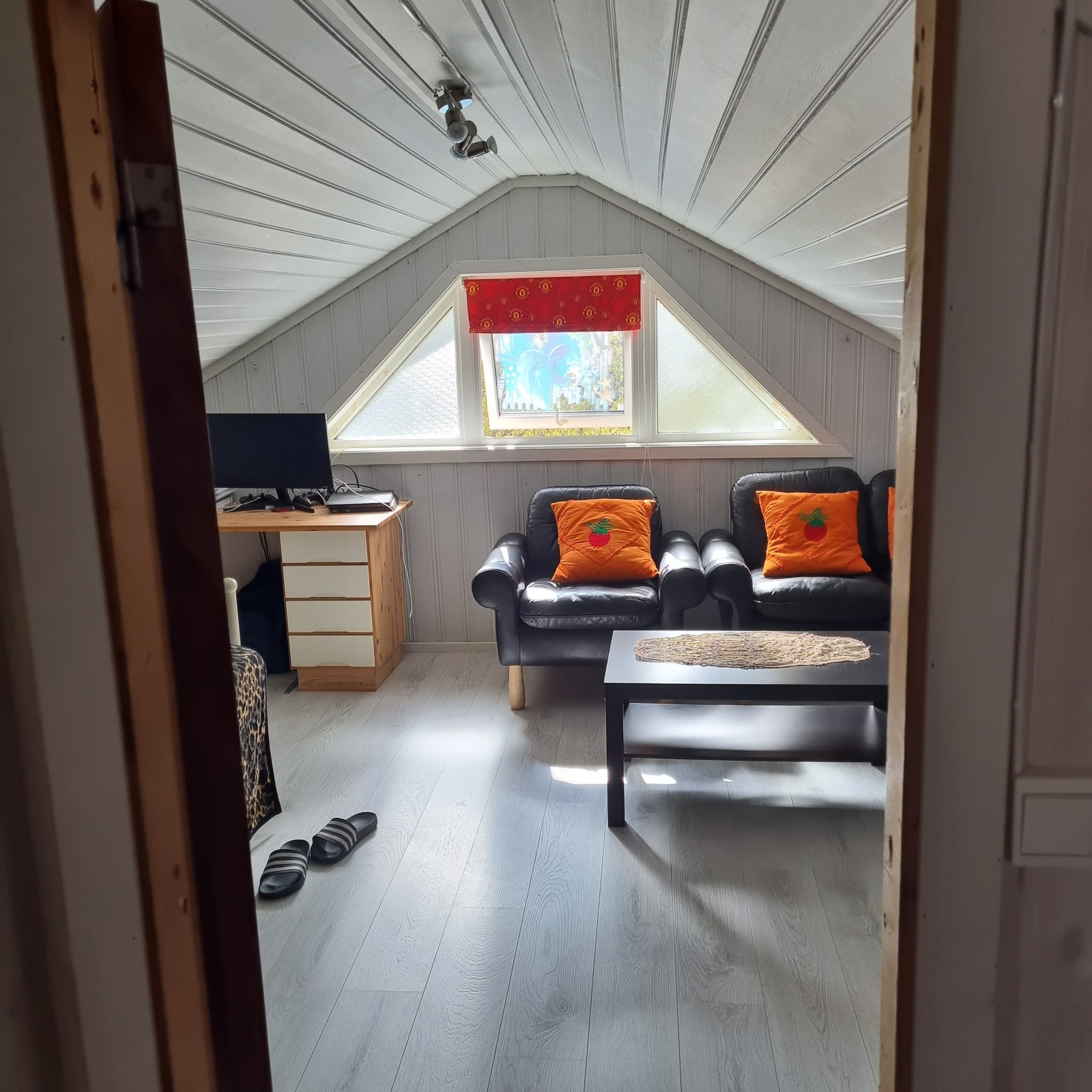 Loftstue Galleribilde