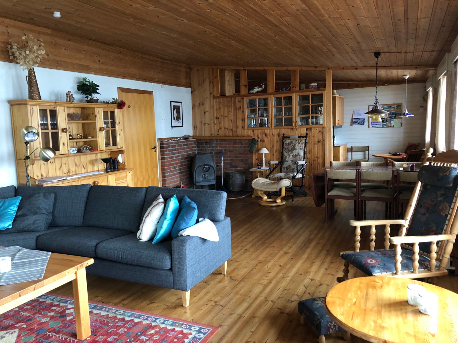 Stor og romslig stue Galleribilde