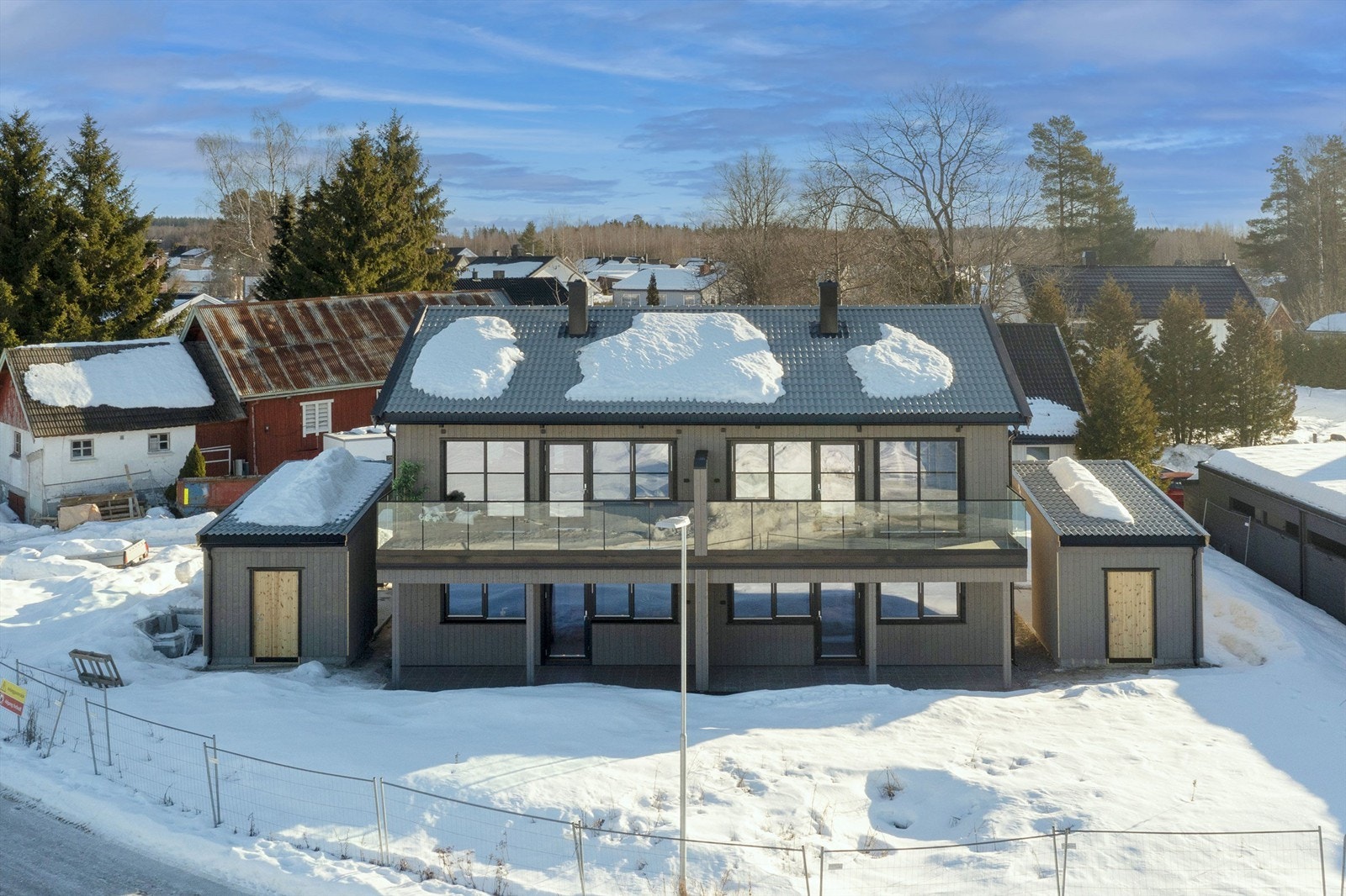 Boligen går over to plan med en familievennlig og god planløsning Galleribilde