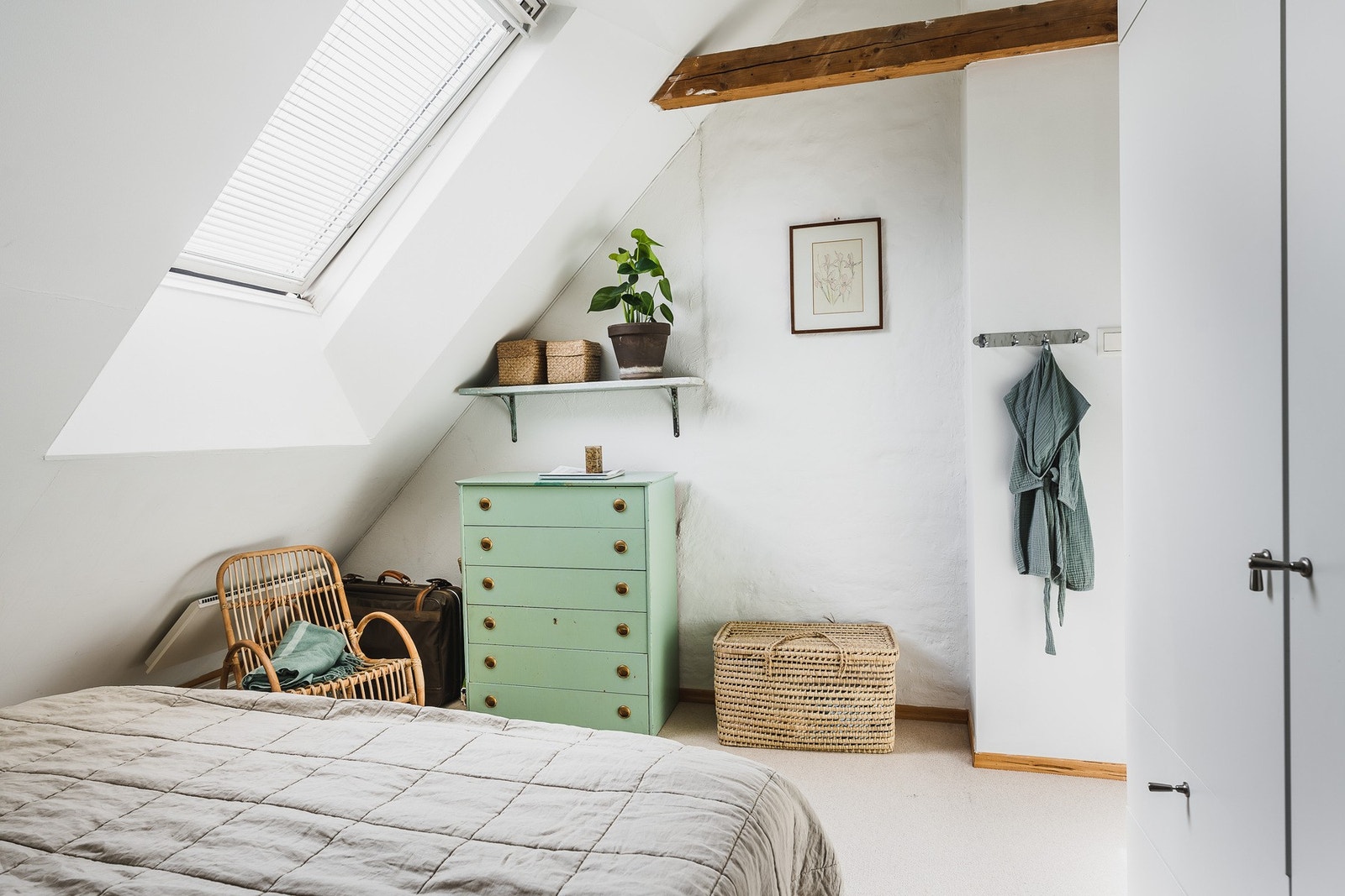 Lysmalte veggoverflater. Galleribilde