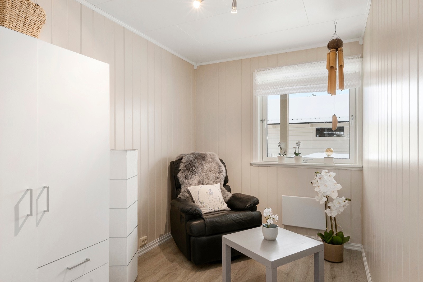 Soverom 2 og 3 har Mdf plater på vegger. Galleribilde