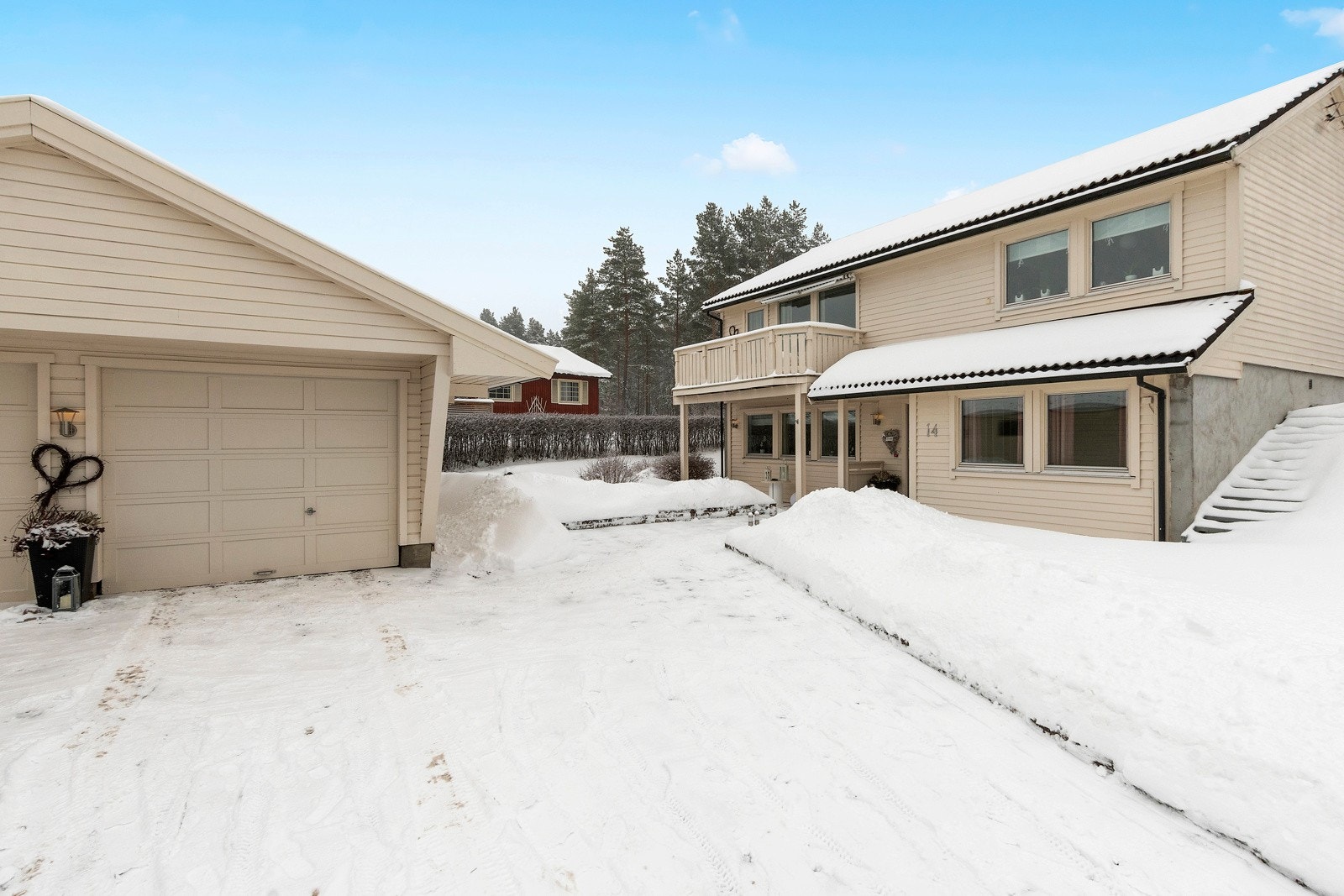 Gruset biloppstillingsplass. Galleribilde