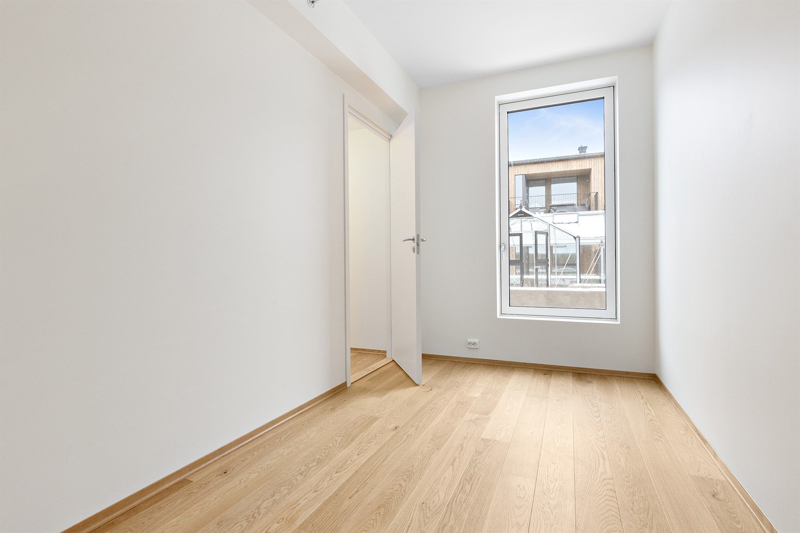 Leiligheten har tre romslige soverom. Galleribilde