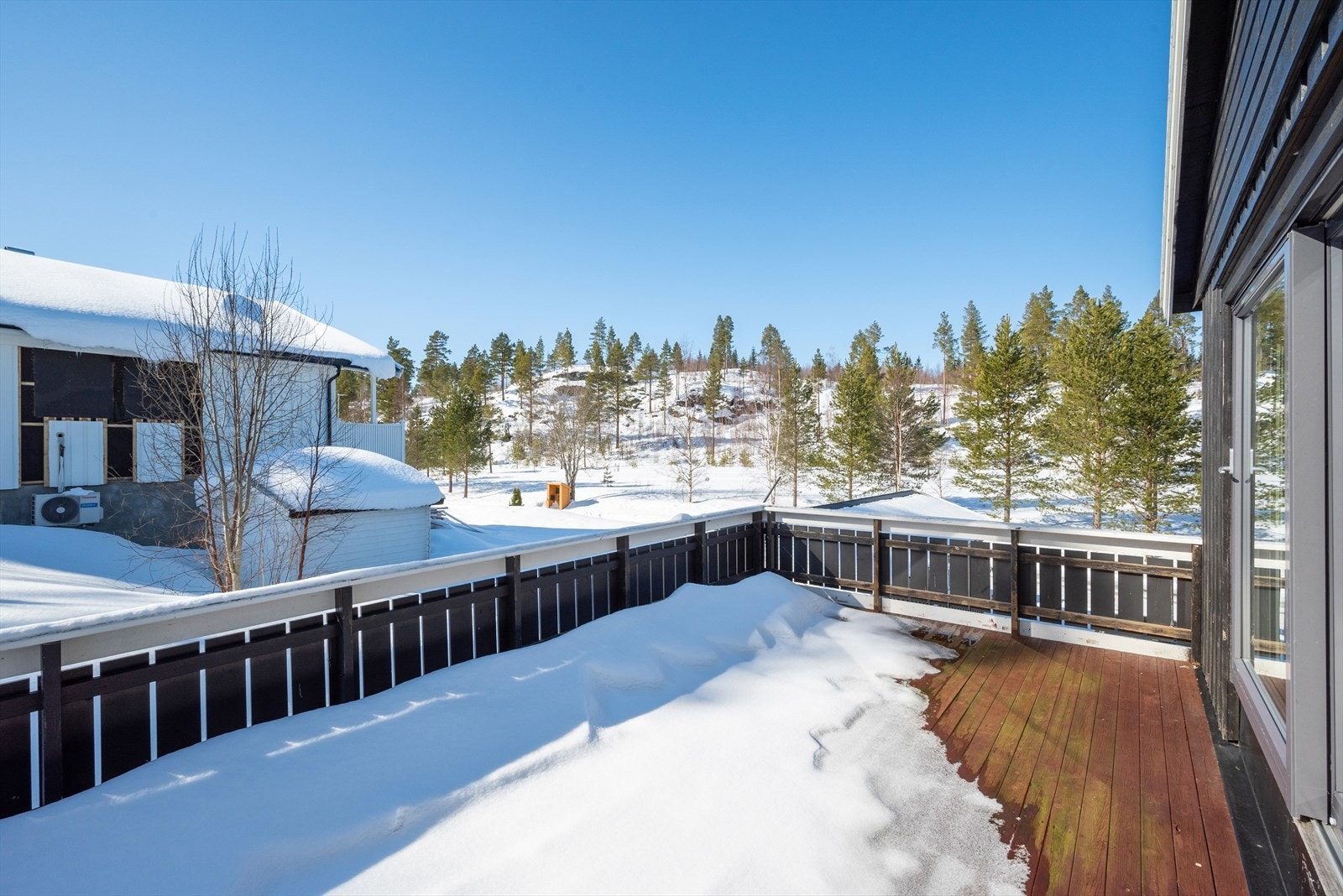 Her kan utsikten over den vakre naturen nytes Galleribilde