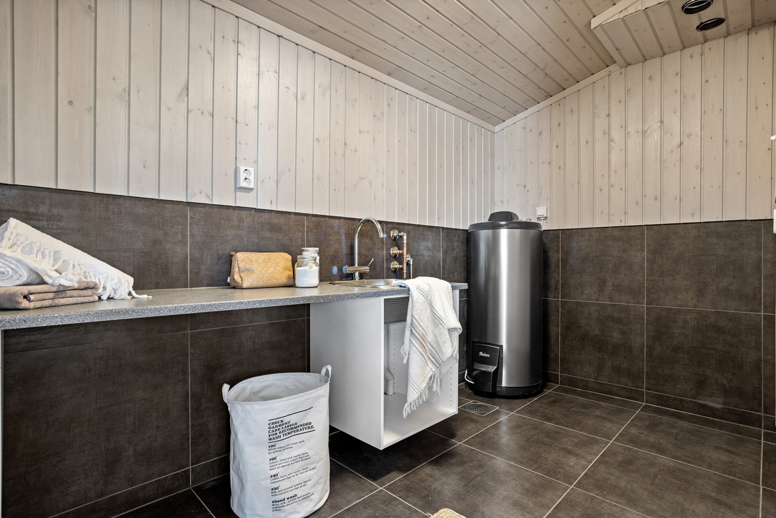 Praktisk vaskerom på 7 kvm. i 1. etasje Galleribilde