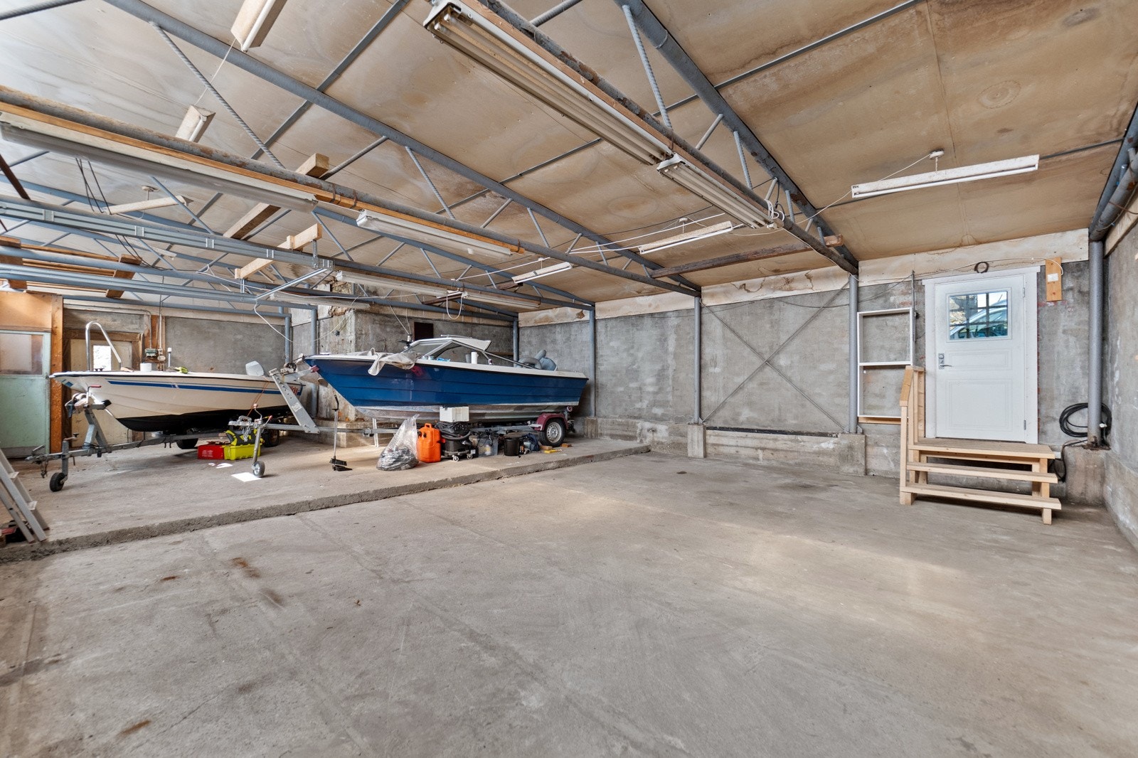 Stort verksted på hele 95 kvm Galleribilde