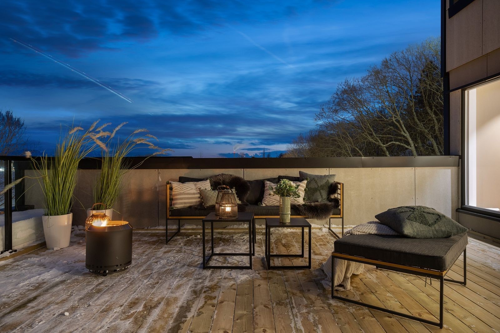 Kveldsbilde Terrasse Galleribilde