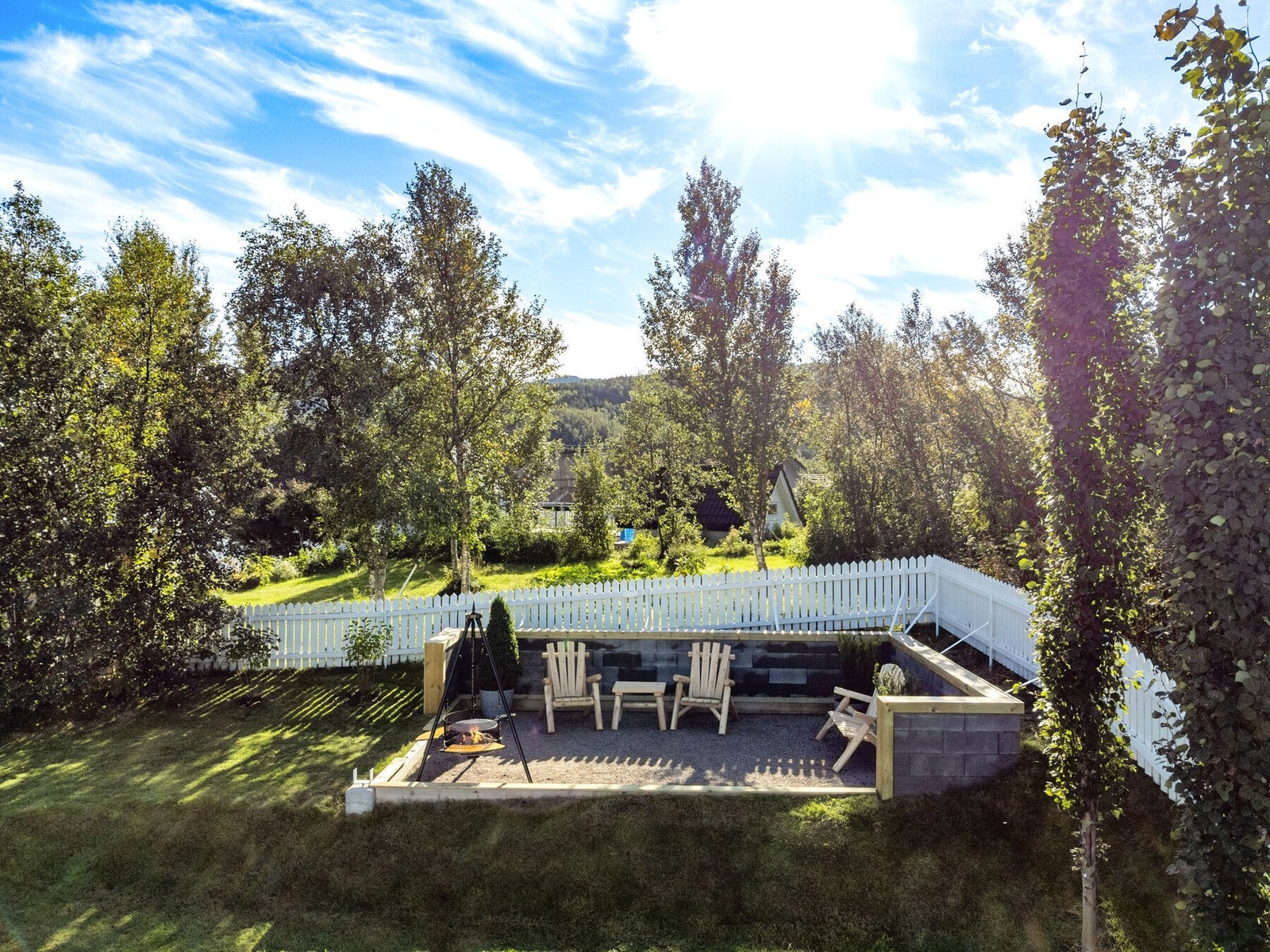 Boligen ligger skjermet til med tilnærmet ingen innsyn. Galleribilde