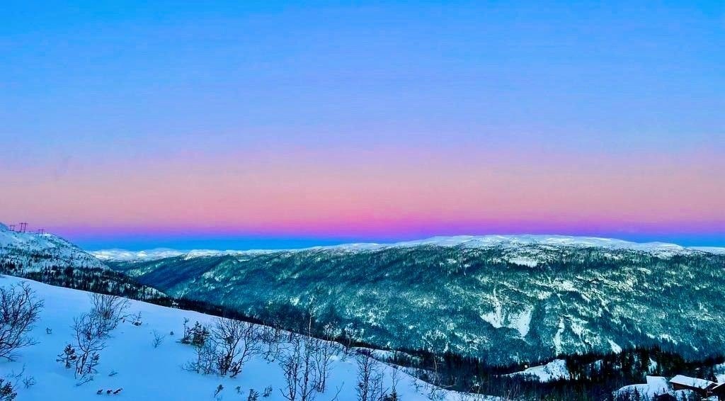 Stemningsbilde innover Hardangervidda sett fra tomten Galleribilde