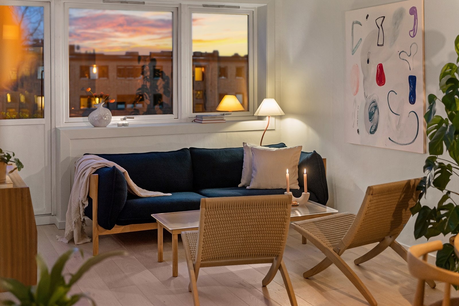 Stue kveld. Galleribilde