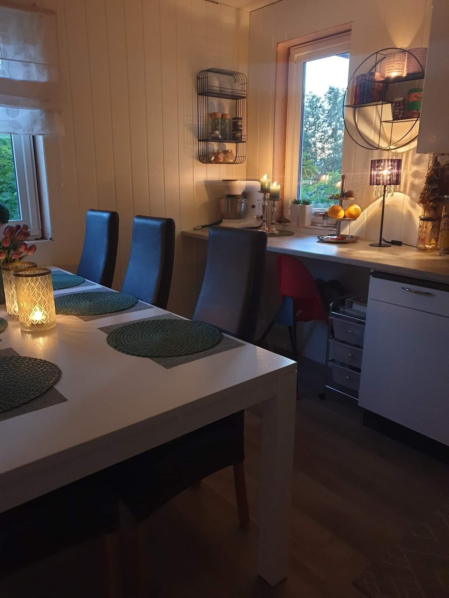 Plass til spiseavdeling i tilknytning til kjøkkenet