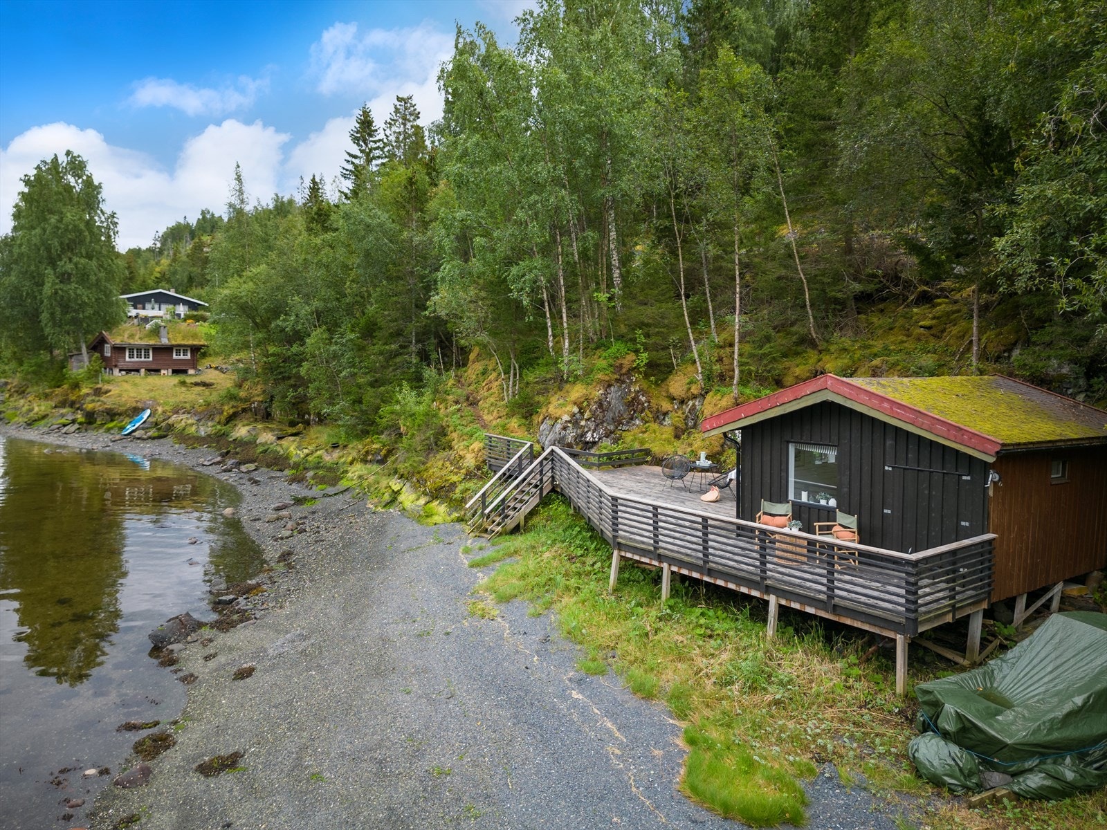Naustet ble oppført i 1978 og innvendig modernisert i 2005. Galleribilde