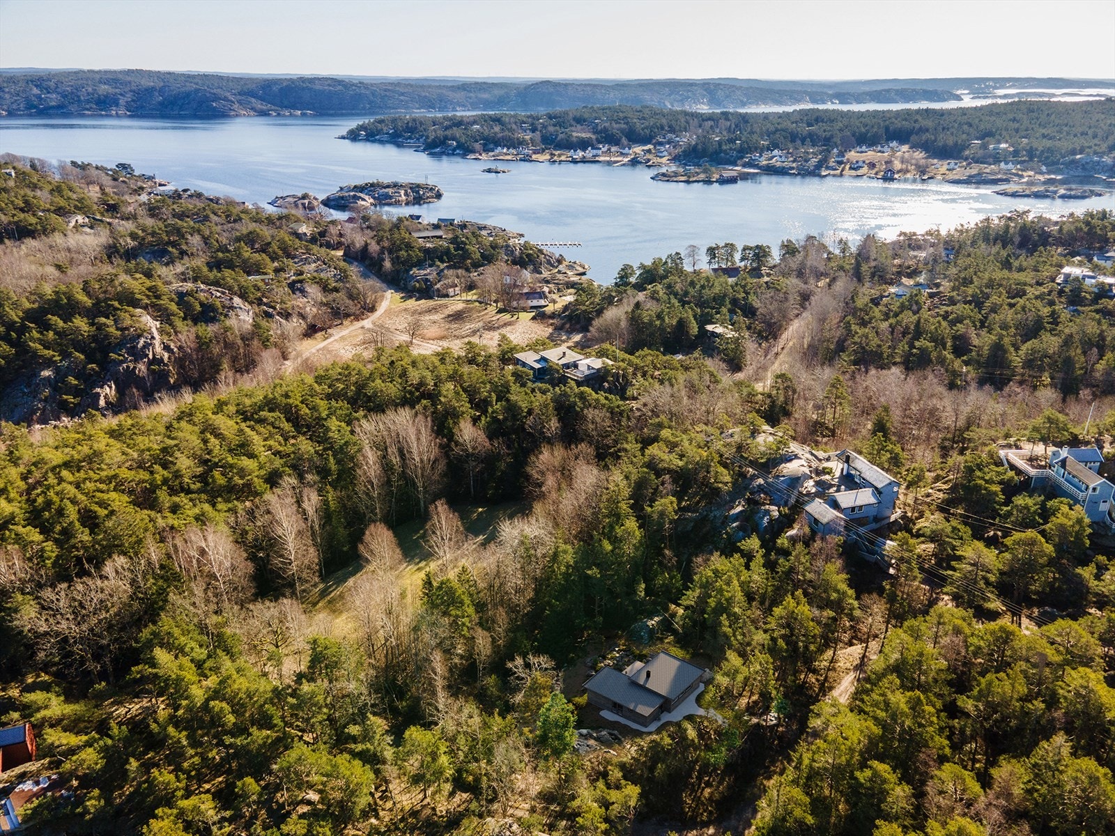 Her er det kun ca. 175 meter ned til vannet, "Kåven". (Illustrasjon - avvik kan forekomme) Galleribilde