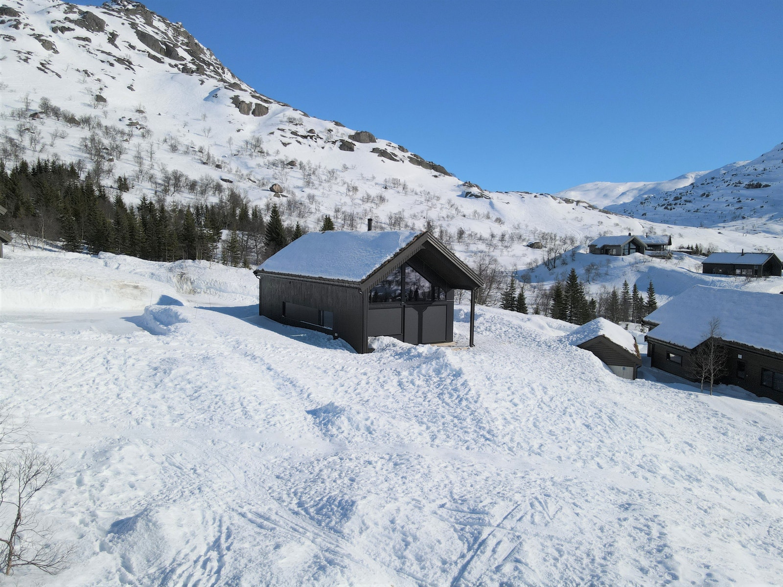 Hyttetypen Gunnarskvæv. Denne hytten er bygget for kunde. Den vi skal bygge på tomt 29 er lik denne Galleribilde