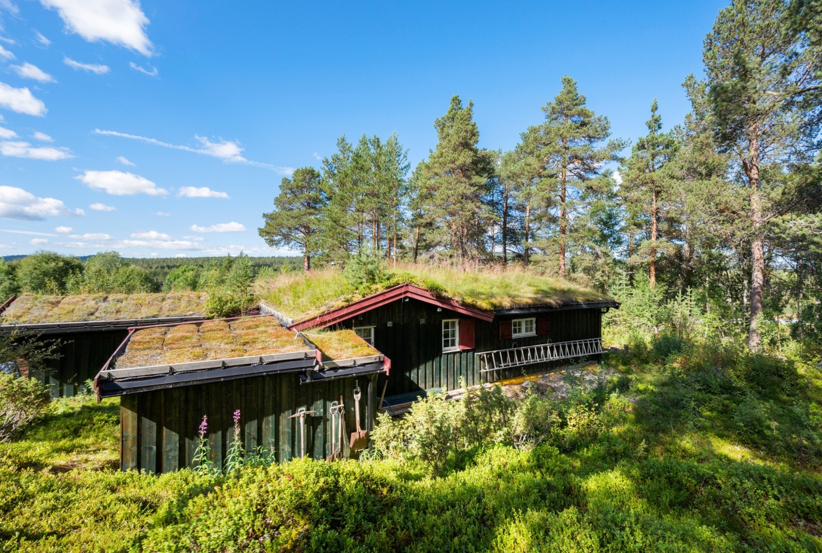 Hytta er på ca. 117 kvm BRA, og er vinterisolert. Galleribilde