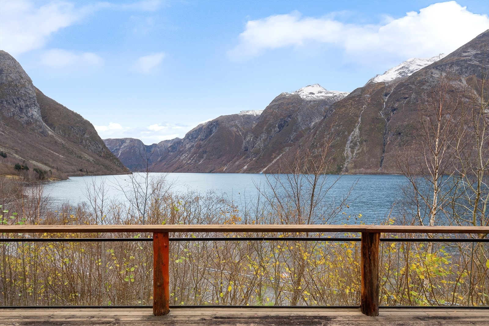 Utsikt fra veranda Galleribilde